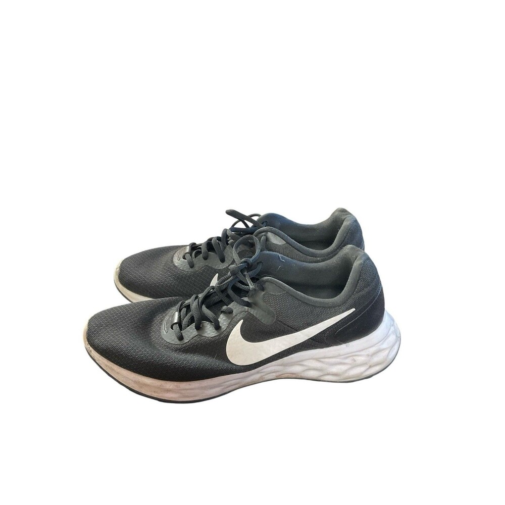 Size 11 - Nike Revolution 6 Next Nature Black White